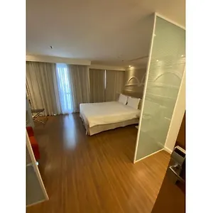 Flat Encantador No 7º Com Vista Pra Torre De Tv Brasília